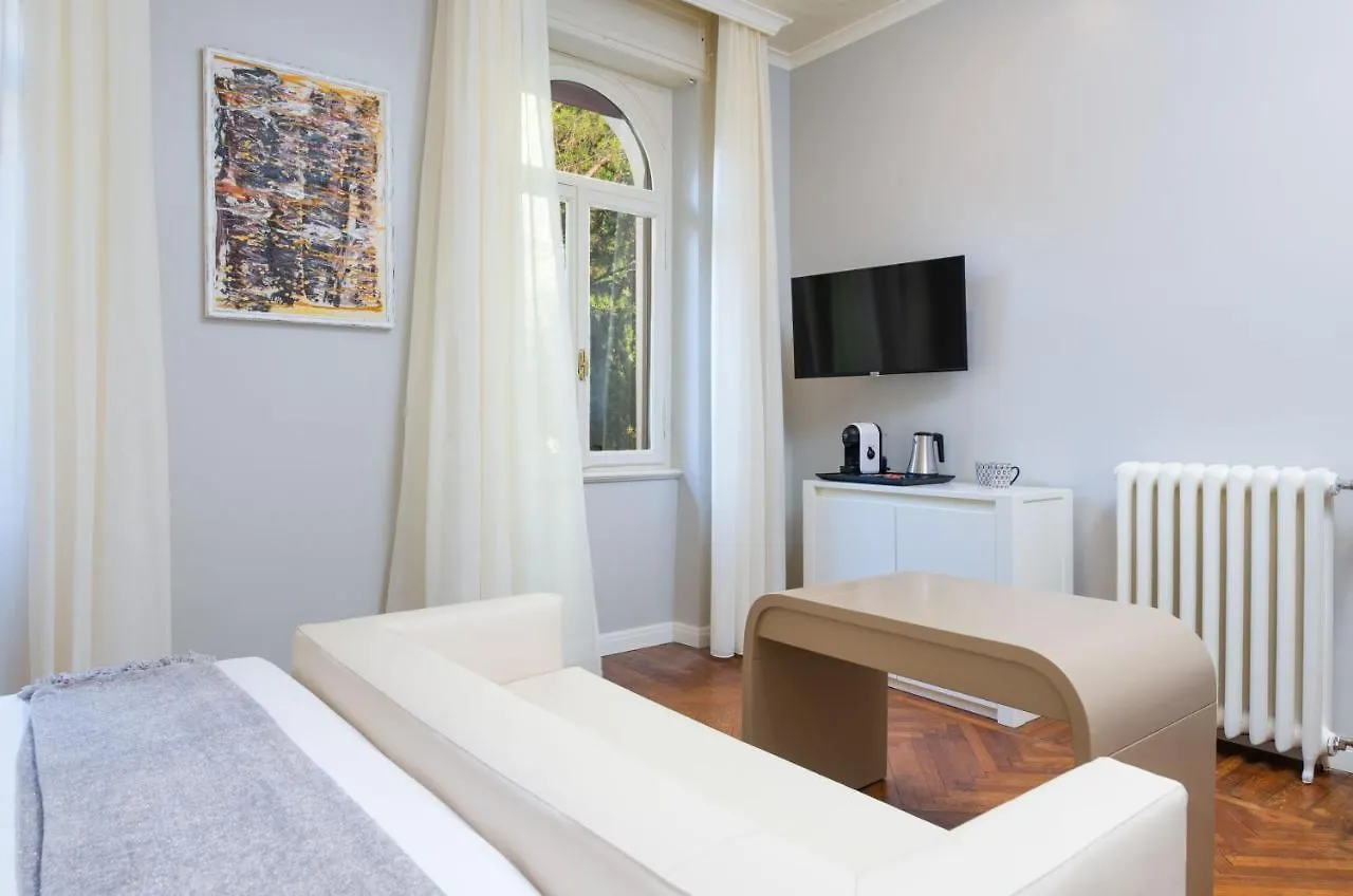 Villa Natalia - Adults Only Verona 2*,