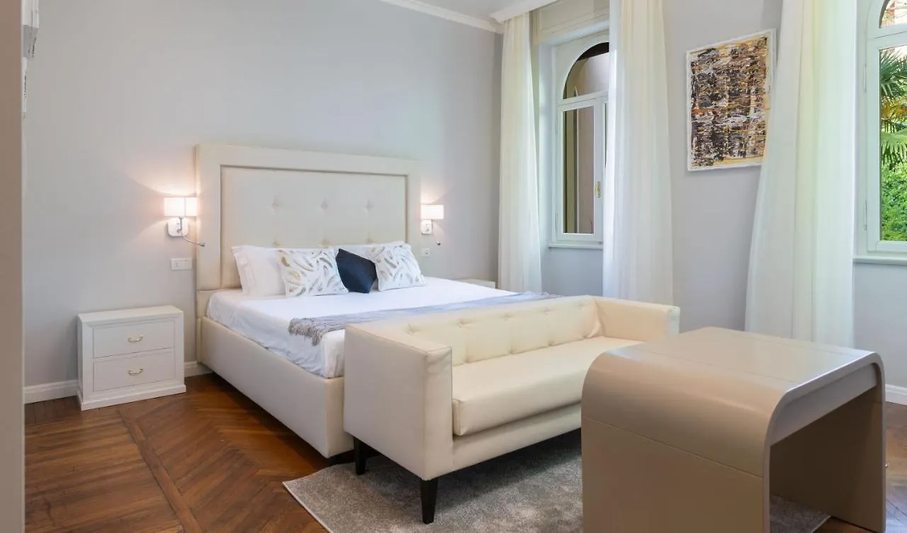 Villa Natalia - Adults Only Verona 2*,